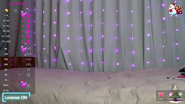 DaddysSluttyGirl2001 webcam