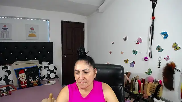 mature_bigboobs10 webcam