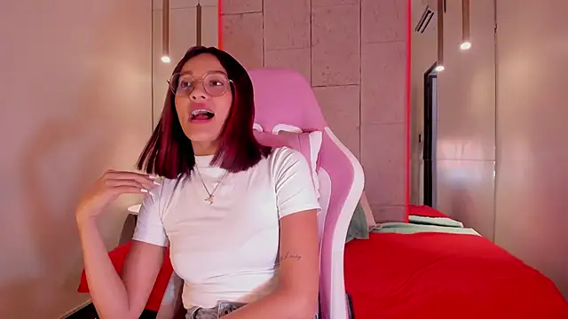 daphne_courtis webcam