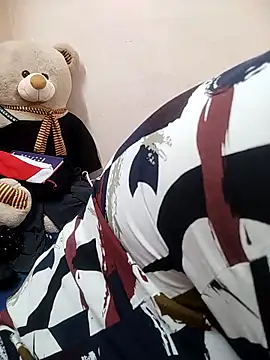 meenu_bhabhi547 webcam