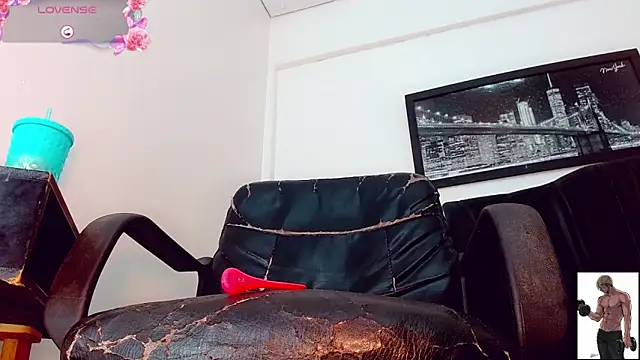 katha_Crawford webcam