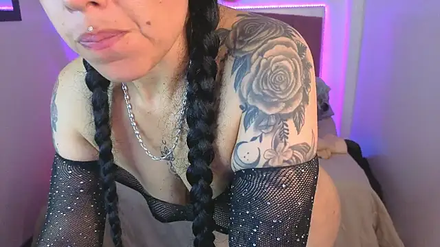 lizha_milf webcam