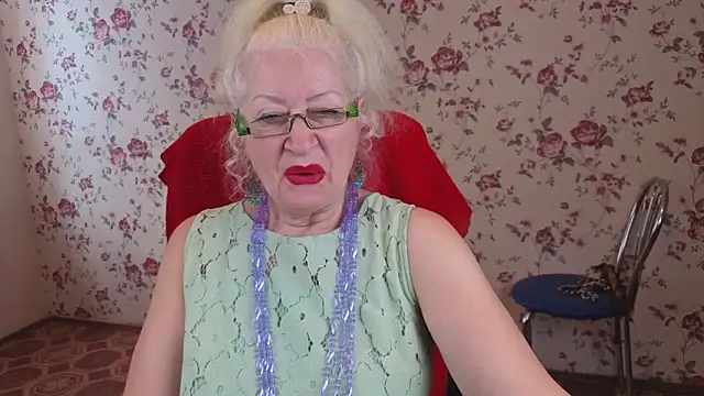 Maya_Mayflower webcam