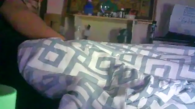 ON3YOULLN3VER_FIR3 webcam