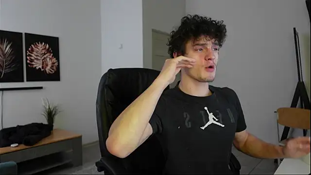 Brad_Holloway webcam