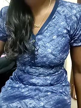 Tamilmallu-duskygirl03 webcam