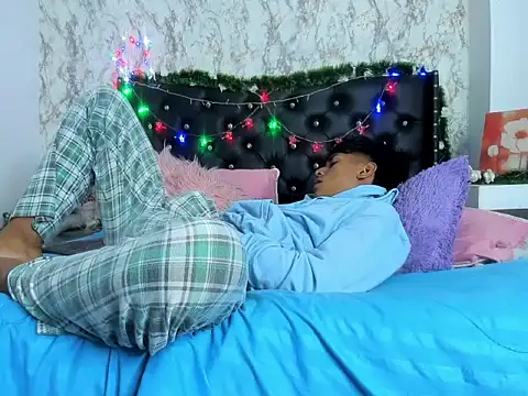 Valentino_Lane webcam