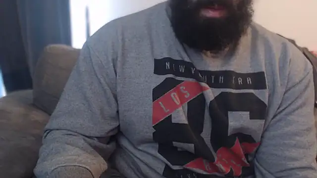 hugemachohandsome webcam