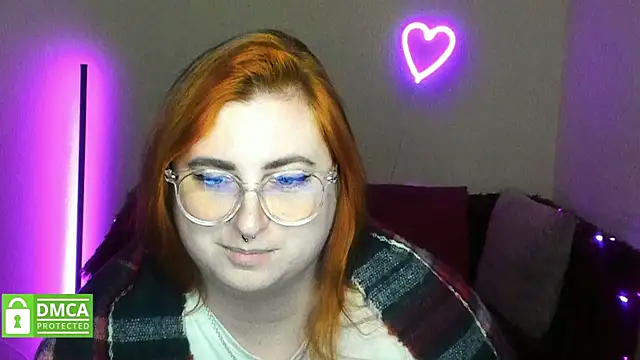 Alicia_love00 webcam