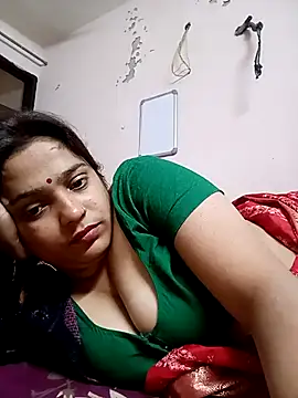 Trisha_71 webcam