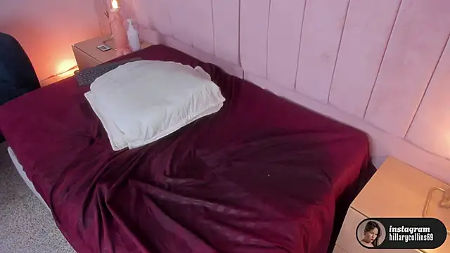 Hillary_Collins1 webcam