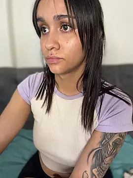 Isabella-Teen webcam