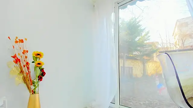 Britney_Charm_ webcam