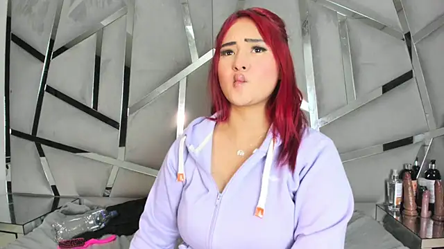 Catherinee69_x webcam