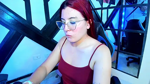 allison_mc webcam