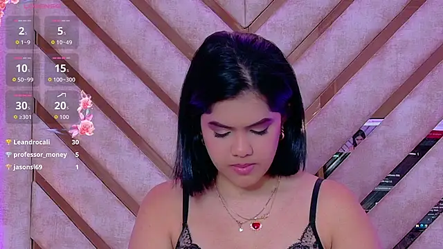 Martina-Roberts- webcam