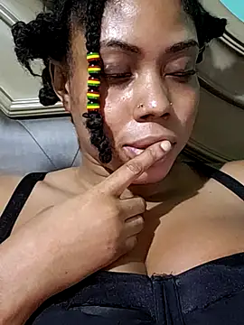 HONEYSWEETS_LIVE webcam