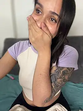 Isabella-Teen webcam