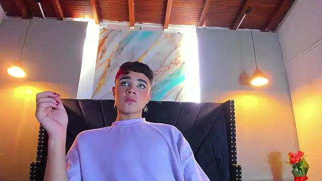 Amellia_brown2 webcam