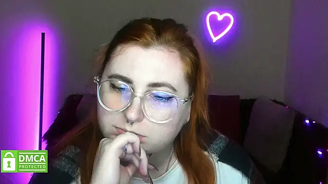 Alicia_love00 webcam stripchat model stream image