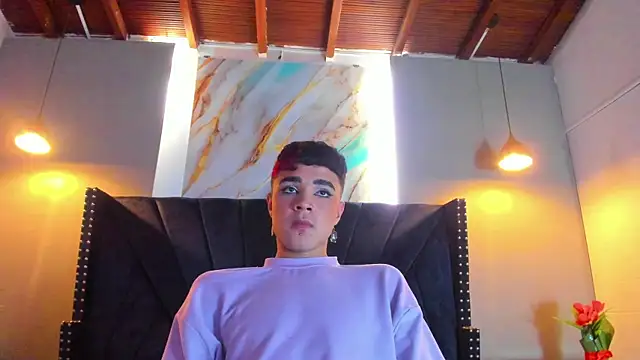 Amellia_brown2 webcam