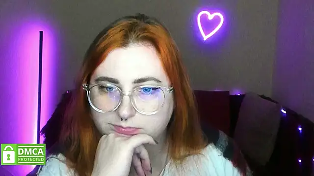 Alicia_love00 webcam