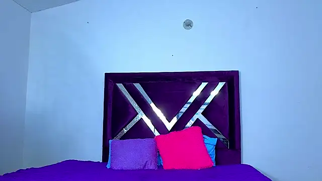 Catherine_summer1 webcam