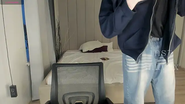 louieevans (M twink) - cum