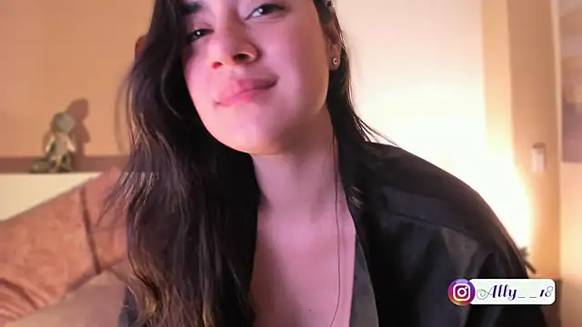 Ally_addams webcam