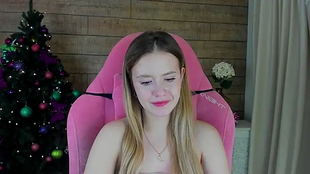 MilanaBalmain webcam