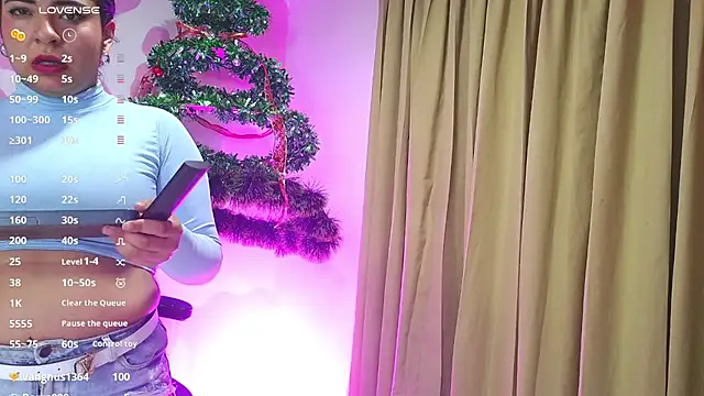 hatsumemiku2063 webcam