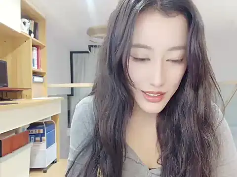 美女TXMIT在线直播