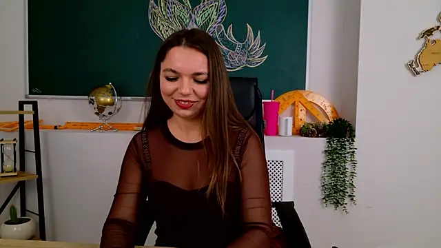 CamillaLarson webcam