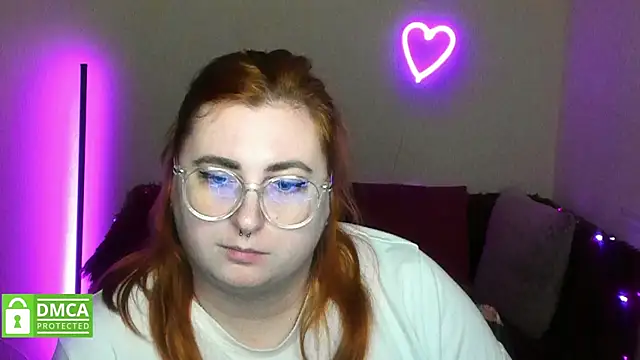 Alicia_love00 webcam