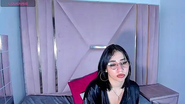 Niina_Sissy webcam