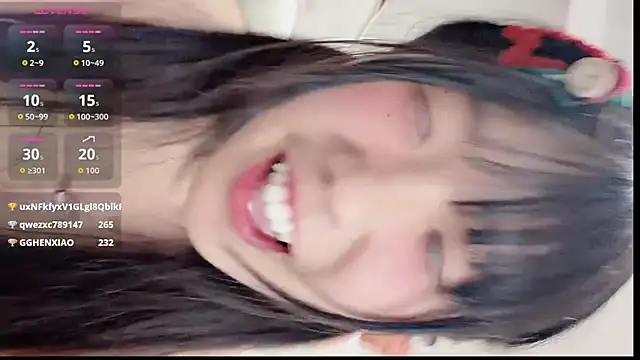 美女zhnlky在线直播