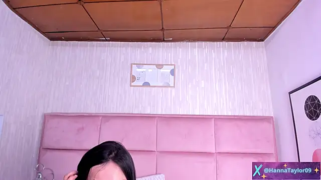 HannaTaylor webcam