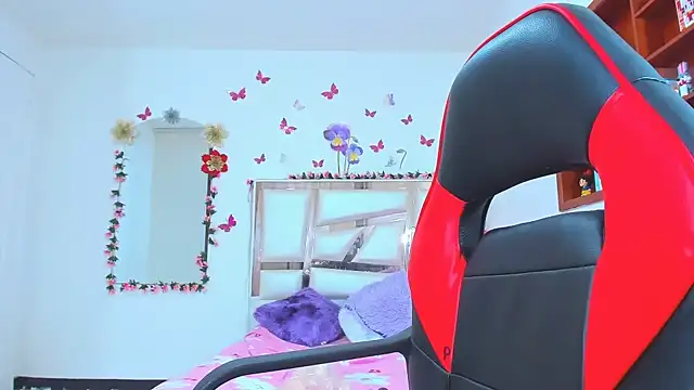 perlabeautiful webcam