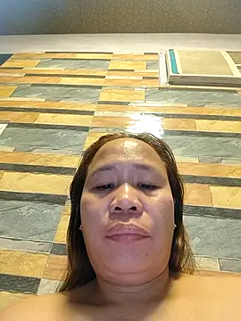 squirtshantal webcam