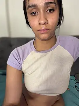 Isabella-Teen webcam