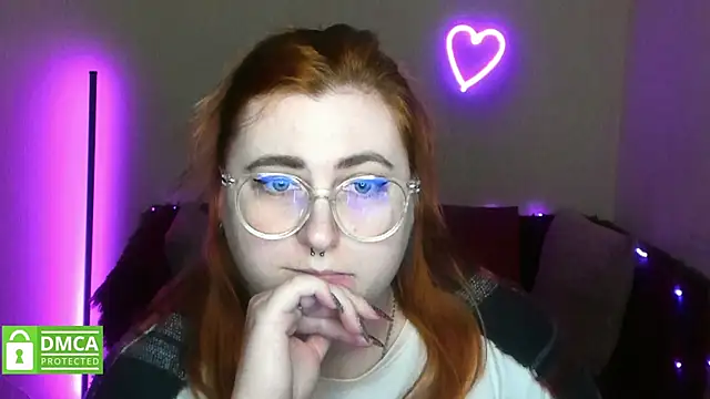 Alicia_love00 webcam