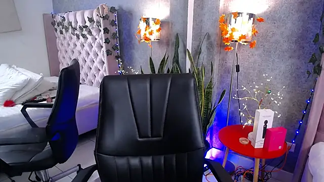 laila_stilwiills webcam