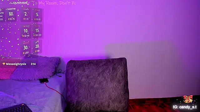 Shophie_thoopson webcam