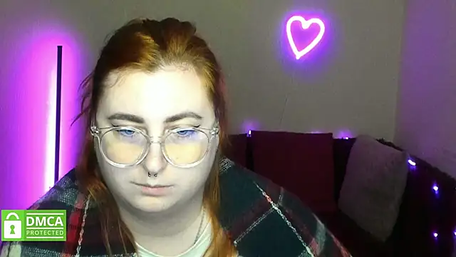 Alicia_love00 webcam