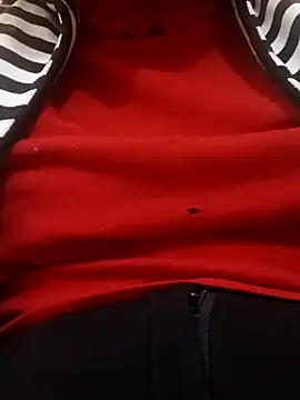 CuteSarikaLIVE webcam