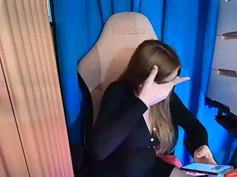 MissFlammaraa webcam