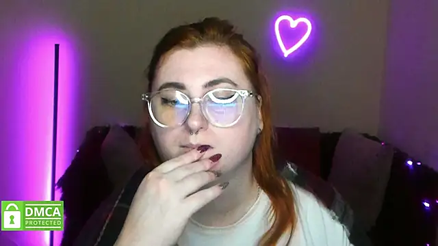 Alicia_love00 webcam