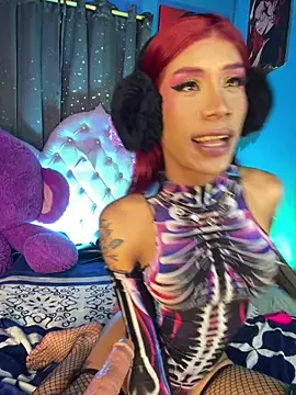 Naugth_channel_ts webcam