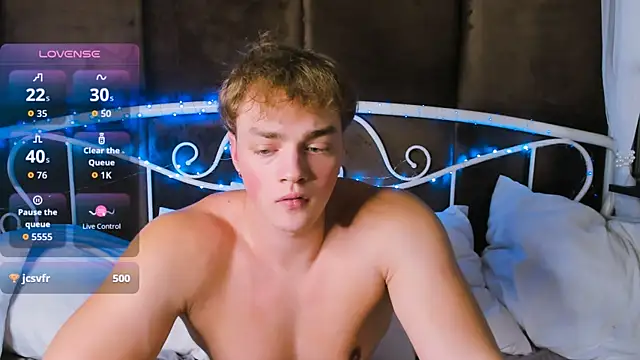 ChaseMuscular webcam