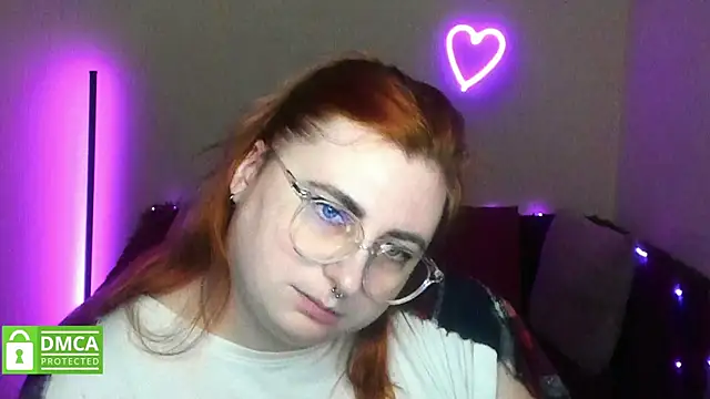 Alicia_love00 webcam